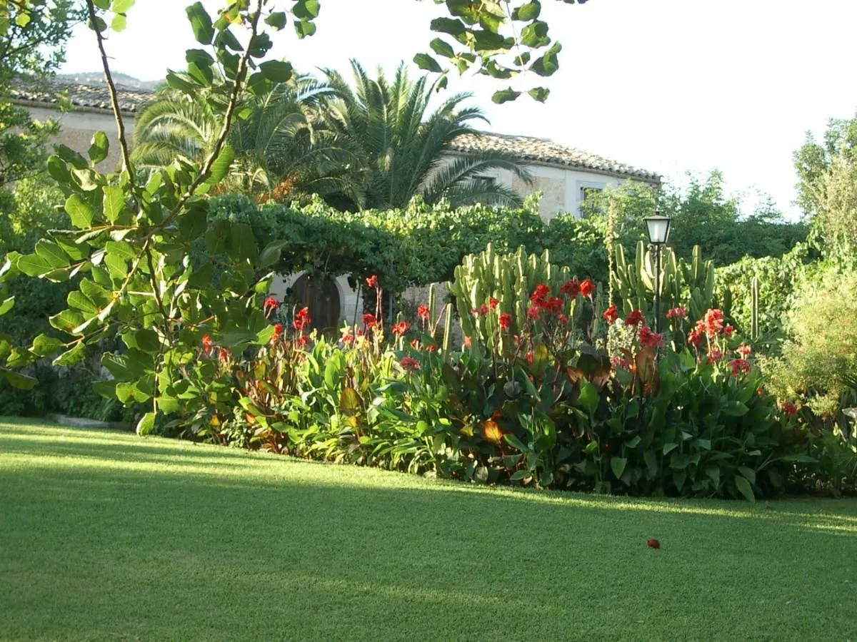 Farm stay Agroturismo Can Guillo Pollenca